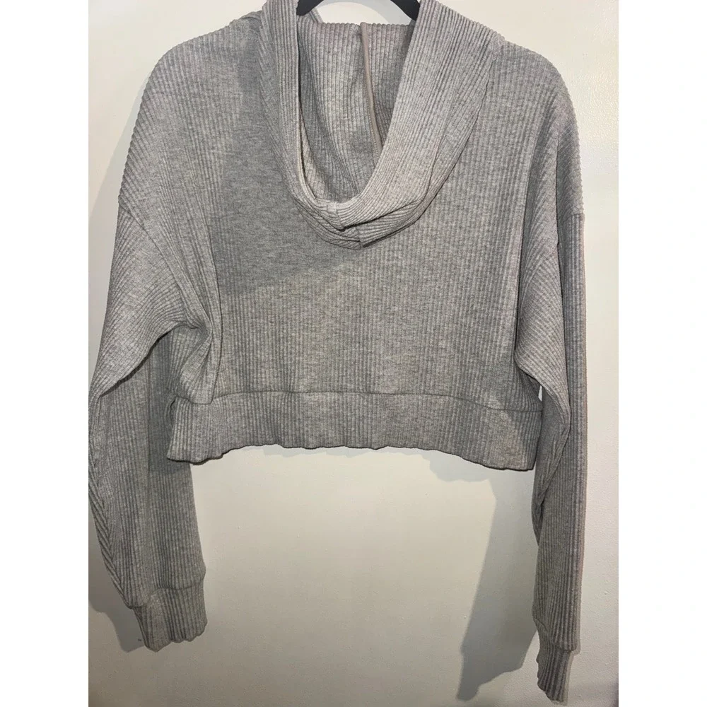 Alo Yoga Muse Hoodie Heather Grey Ribbed Knit Cropped Sweatshirt XS